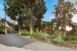 1115 S Mollison Ave-134