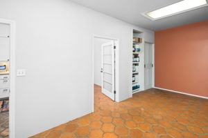 1115 S Mollison Ave-130