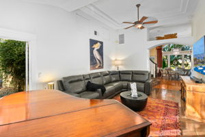 1115 S Mollison Ave-111