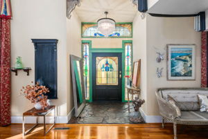 1115 S Mollison Ave-102