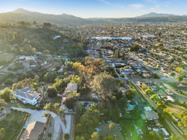 1115 S Mollison Ave-92