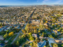 1115 S Mollison Ave-88