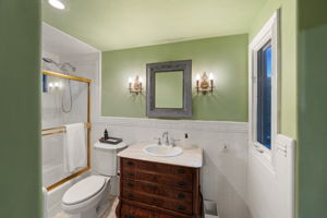 1115 S Mollison Ave-33