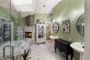 1115 S Mollison Ave-31