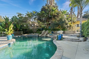 1115 S Mollison Ave-11