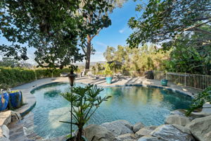 1115 S Mollison Ave-8