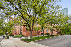 S Plymouth Ct 201-S3004-001.jpg