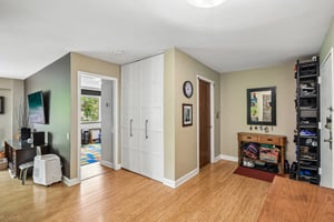 S Plymouth Ct 201-S3004-007.jpg