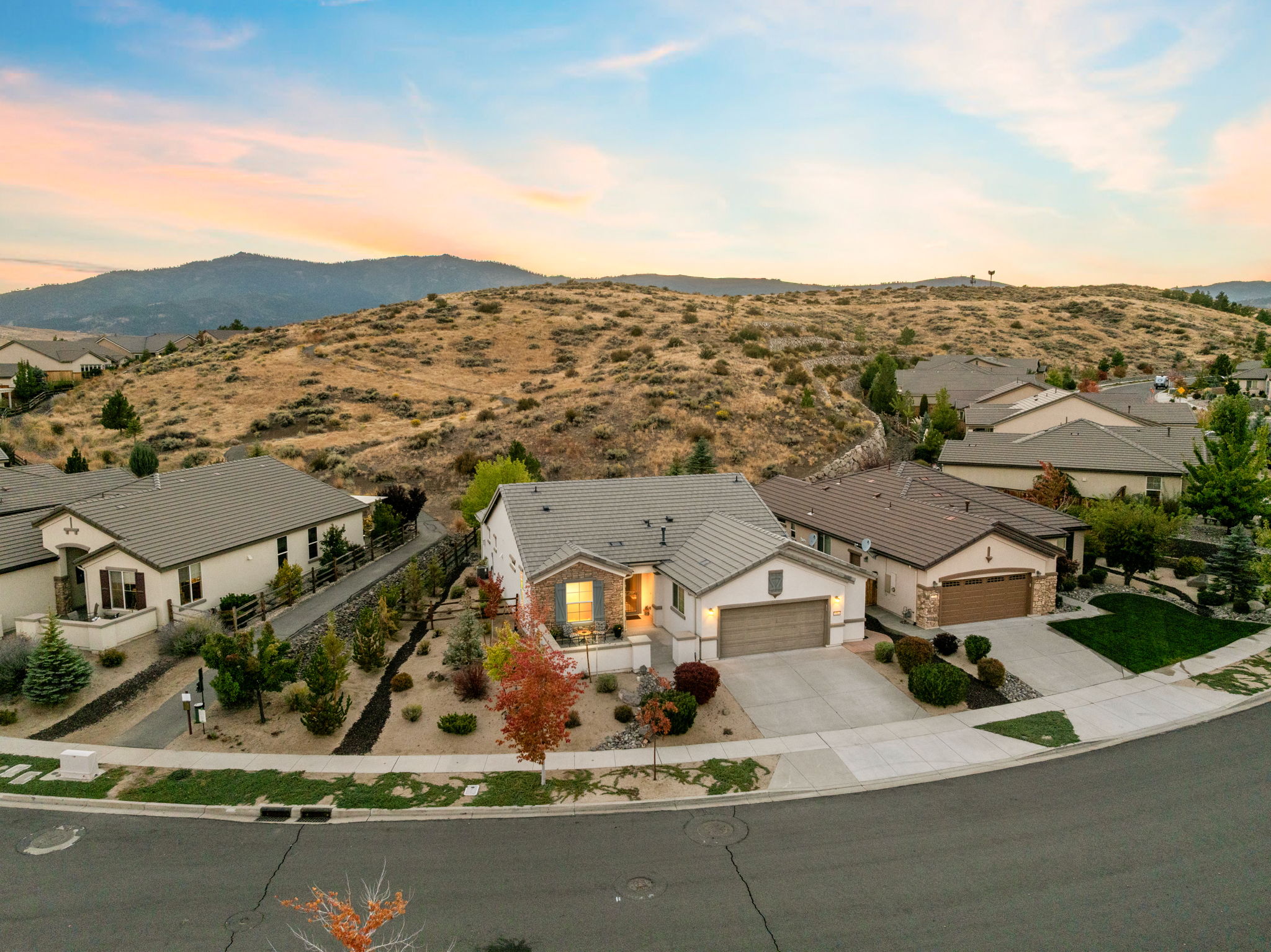  Photo 57