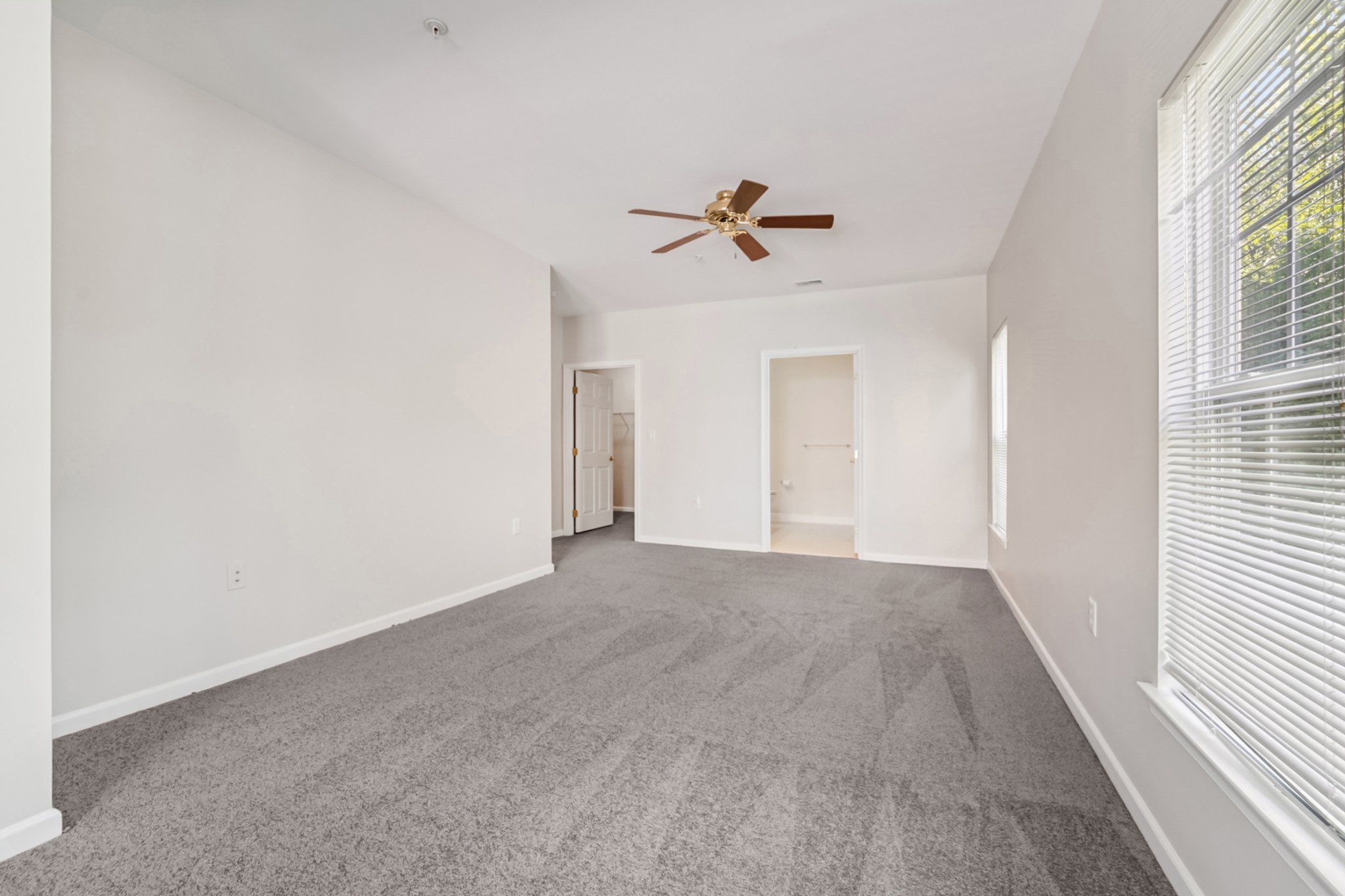 Chambers Ct-S2307-024.jpg