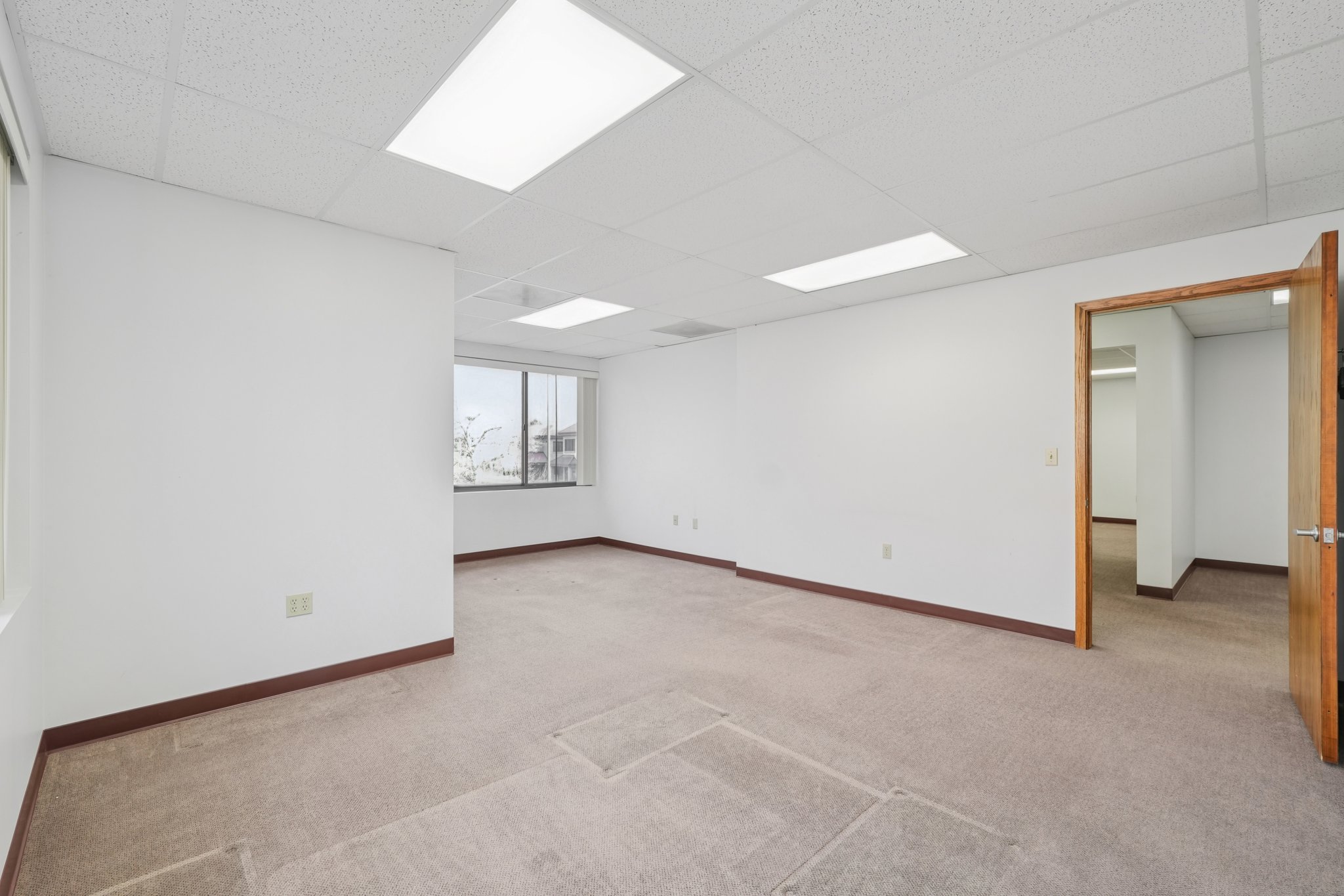 Huron St 210-S2012-013.jpg