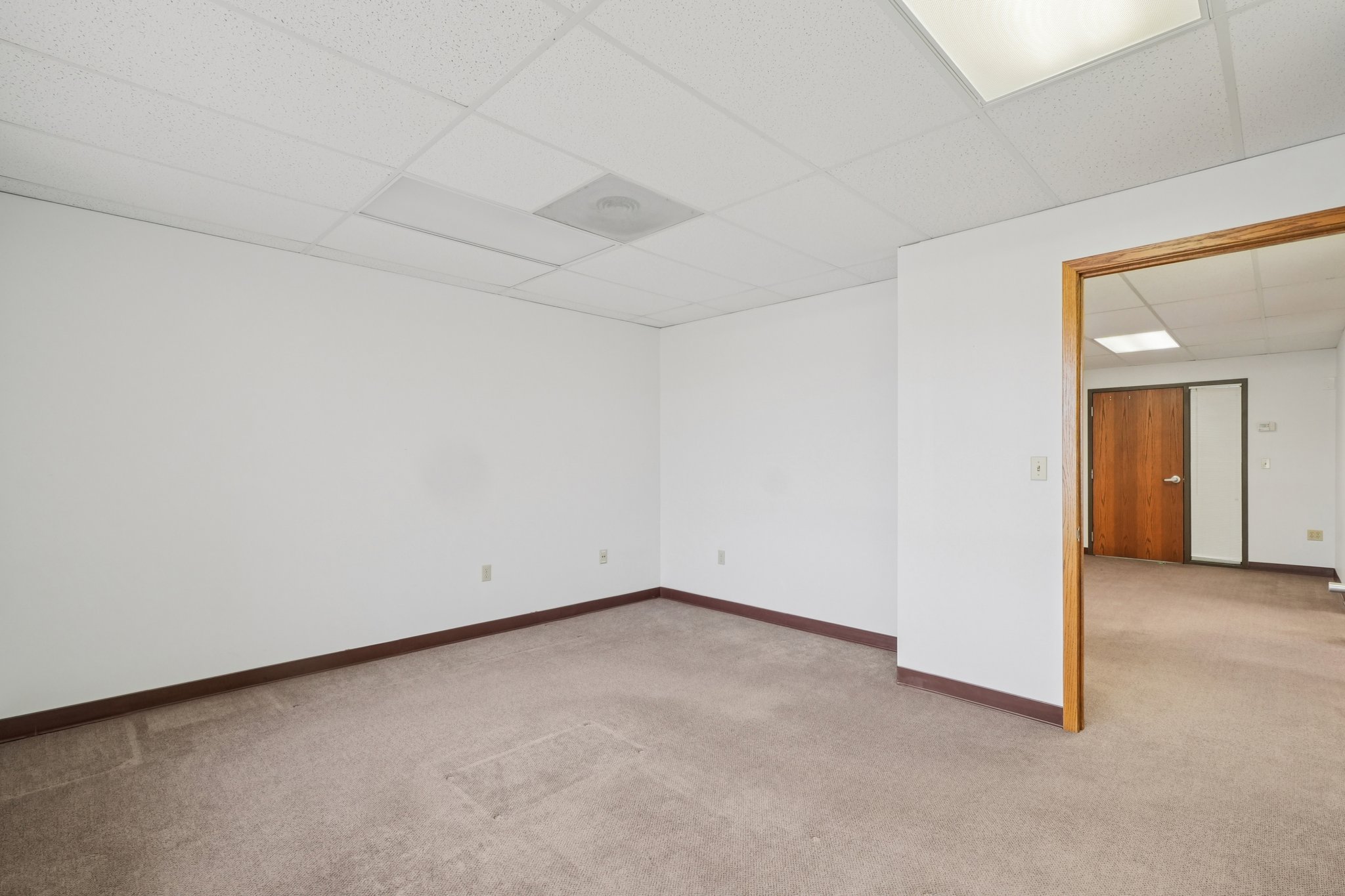 Huron St 210-S2012-016.jpg