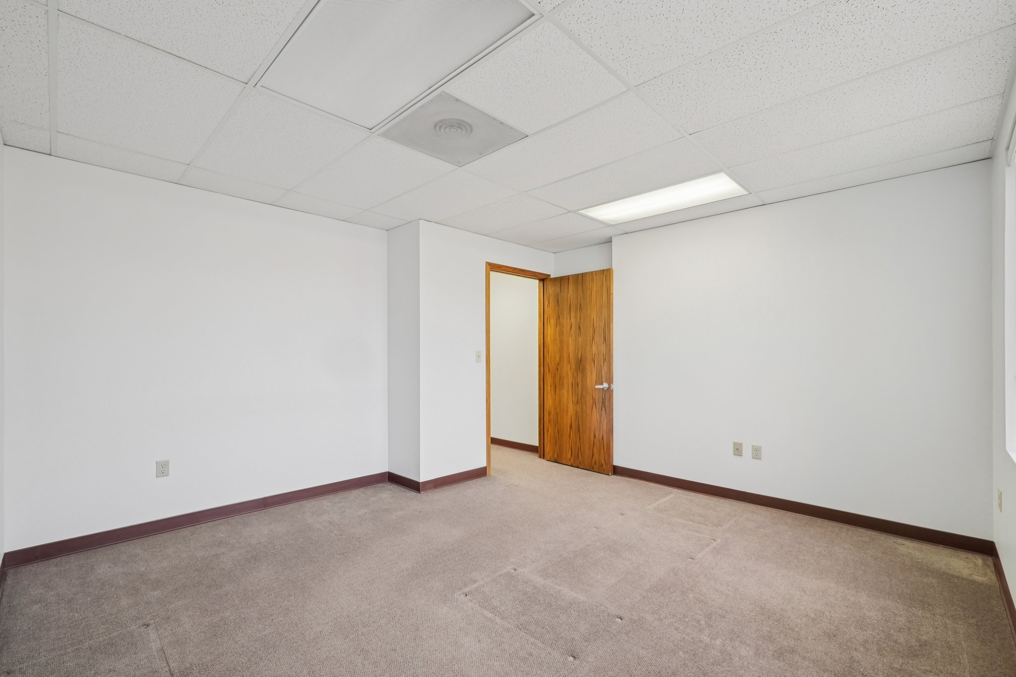 Huron St 210-S2012-017.jpg