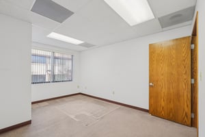 Huron St 210-S2012-010.jpg