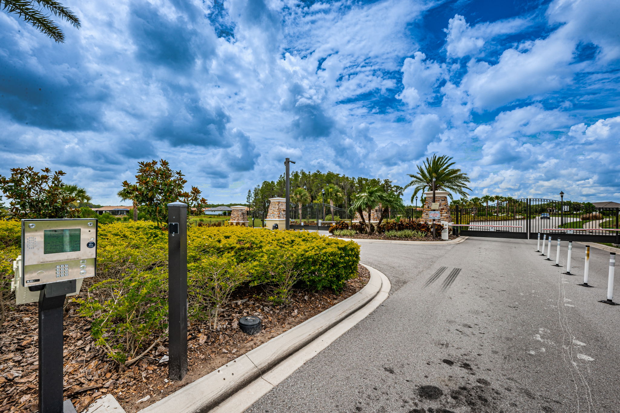 Esplanade at Starkey Ranch Gated Entry4