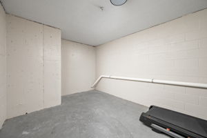  Photo 39