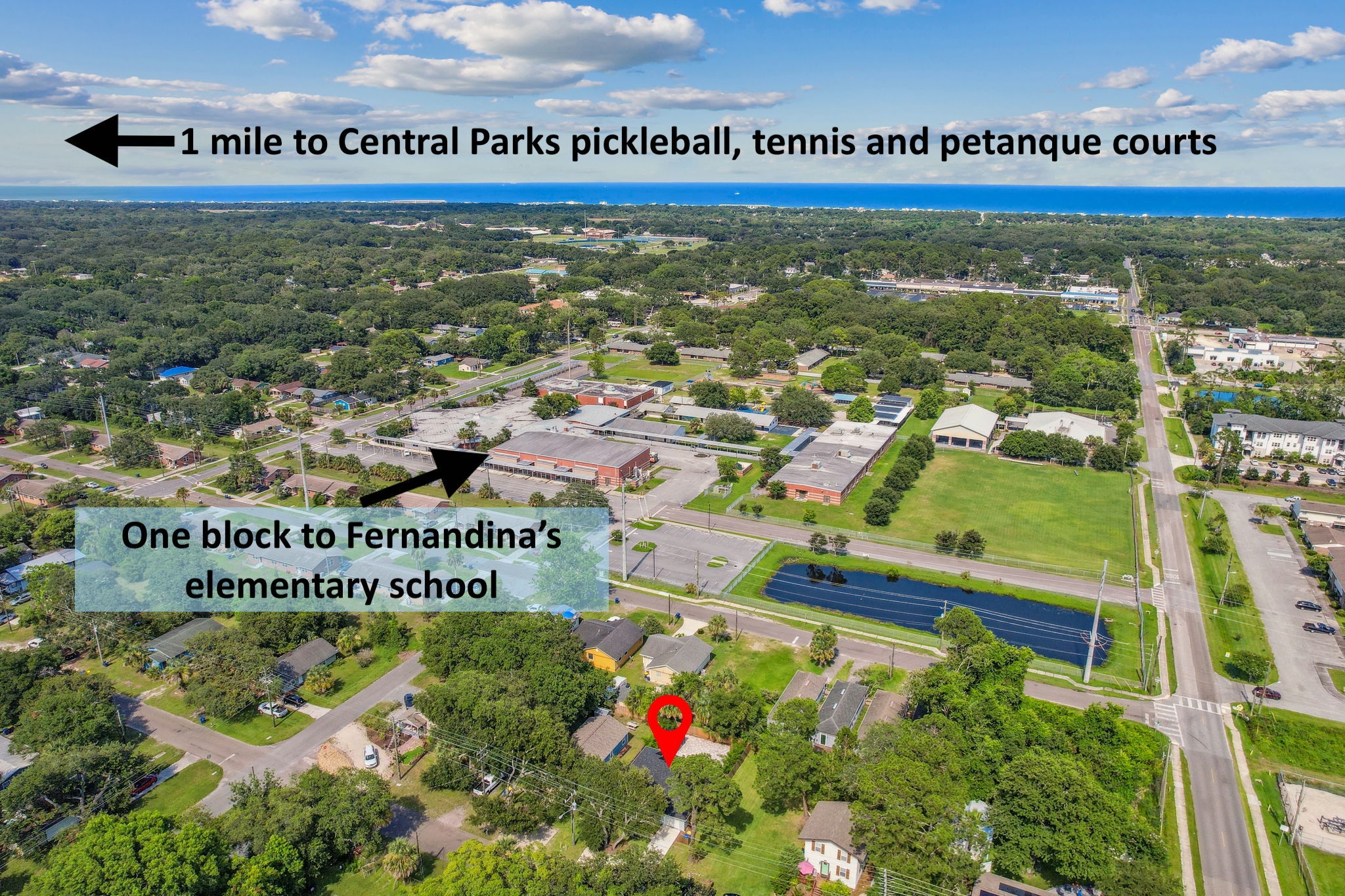 Just a short stroll away is the convenience of Central Park and Fernandina's A-rated schools.