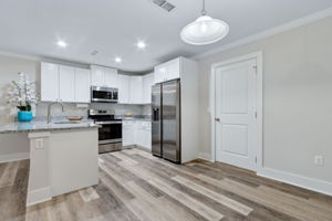 Sunlight and modern light fixtures work together ...