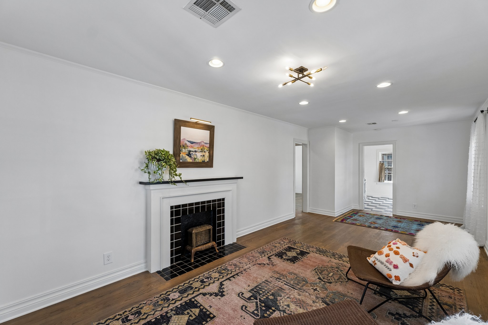 1116 Woodlawn Pl_012.jpg