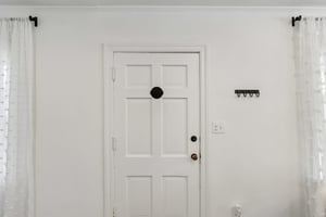 1116 Woodlawn Pl_008.jpg