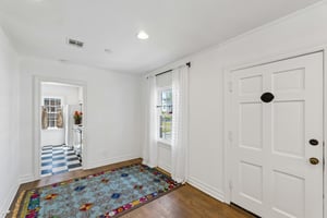 1116 Woodlawn Pl_015.jpg