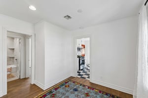 1116 Woodlawn Pl_025.jpg