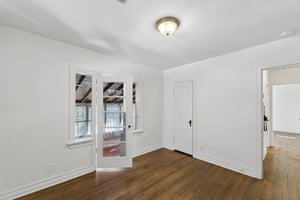 1116 Woodlawn Pl_034.jpg