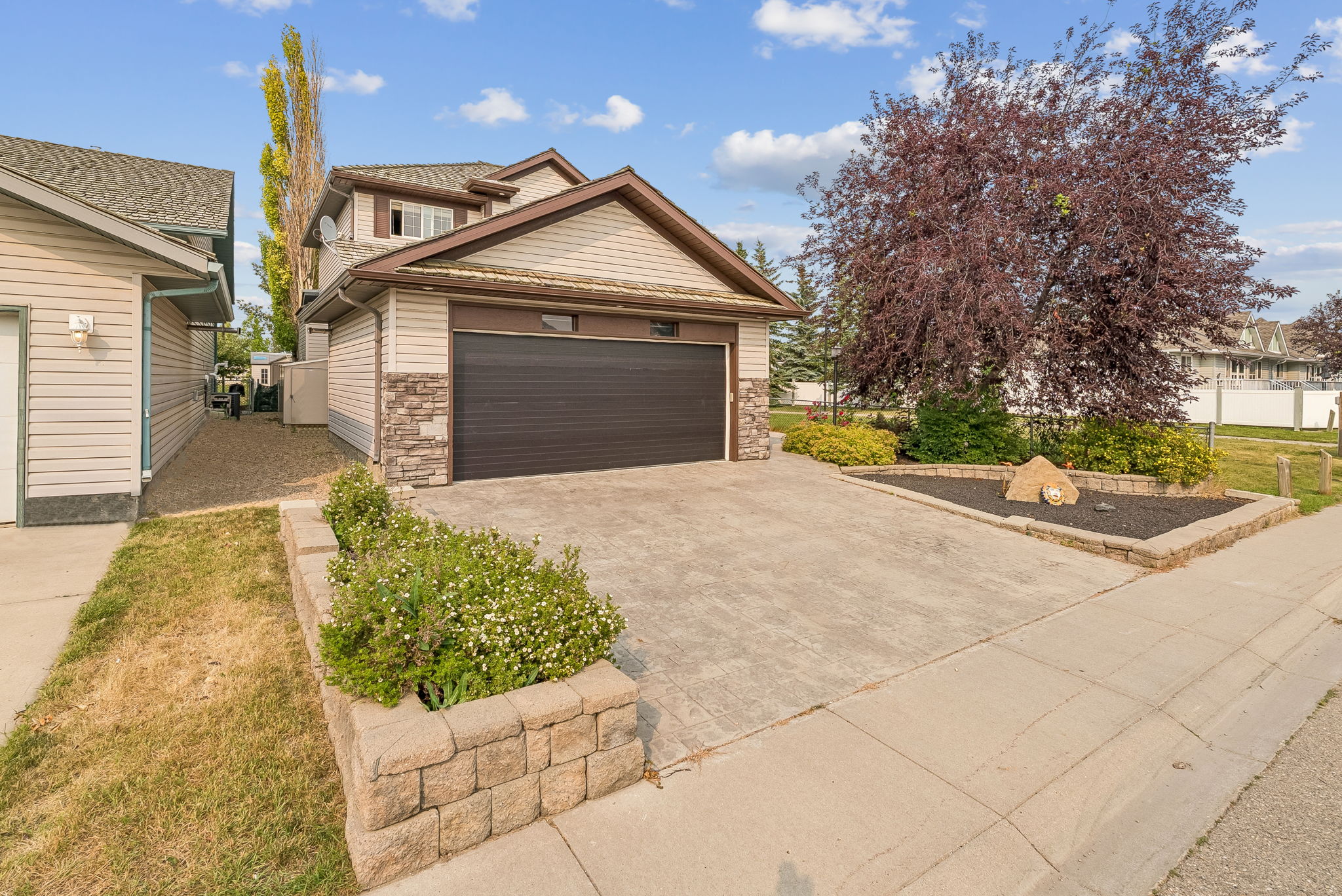 08.07.2026 - Carson Harris - 1116 Woodside Way NW, Airdrie_02