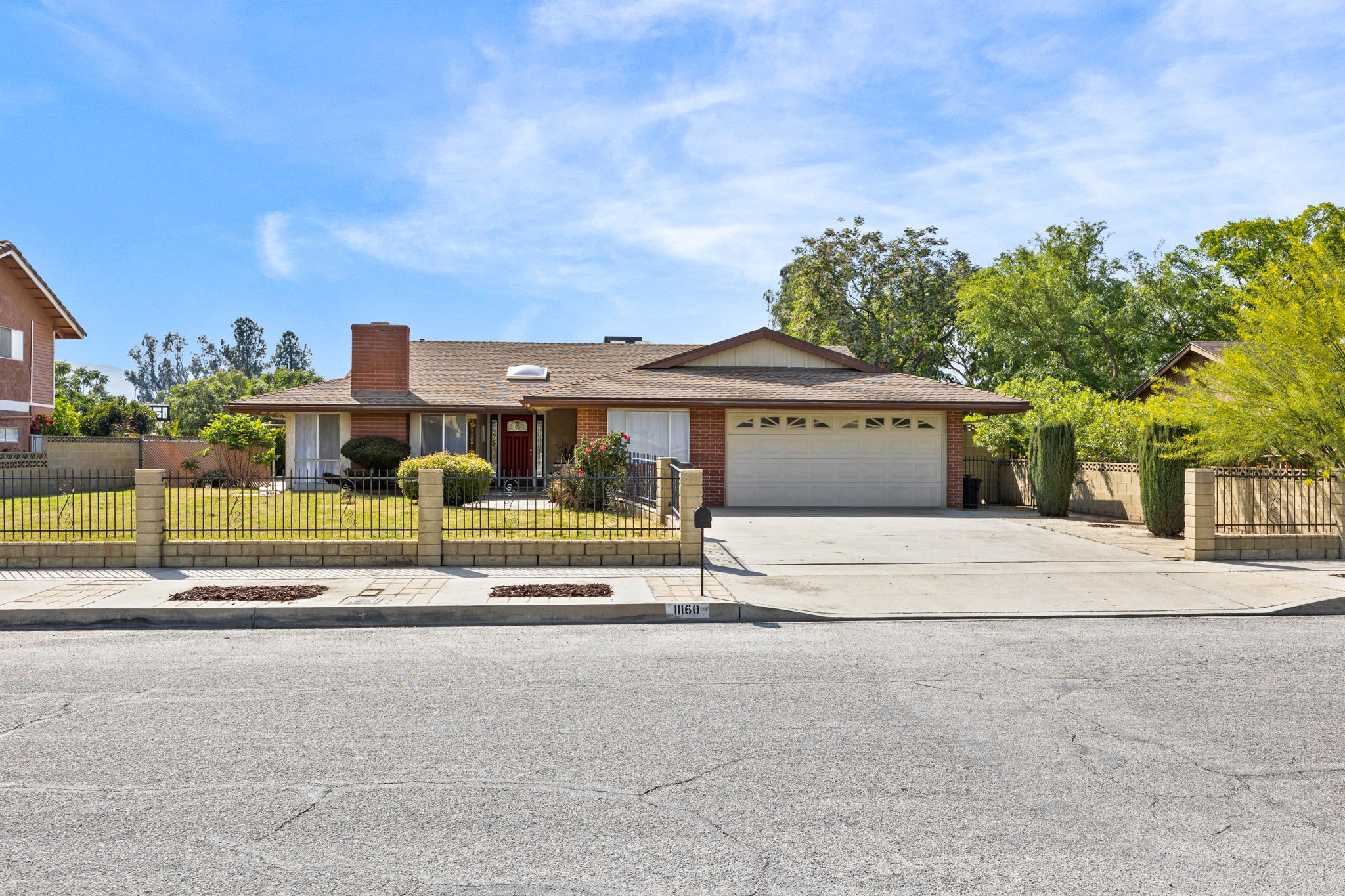 11160 Walnut St, Bloomington, CA 92316, USA Photo 2