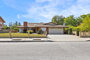 11160 Walnut St, Bloomington, CA 92316, USA Photo 1