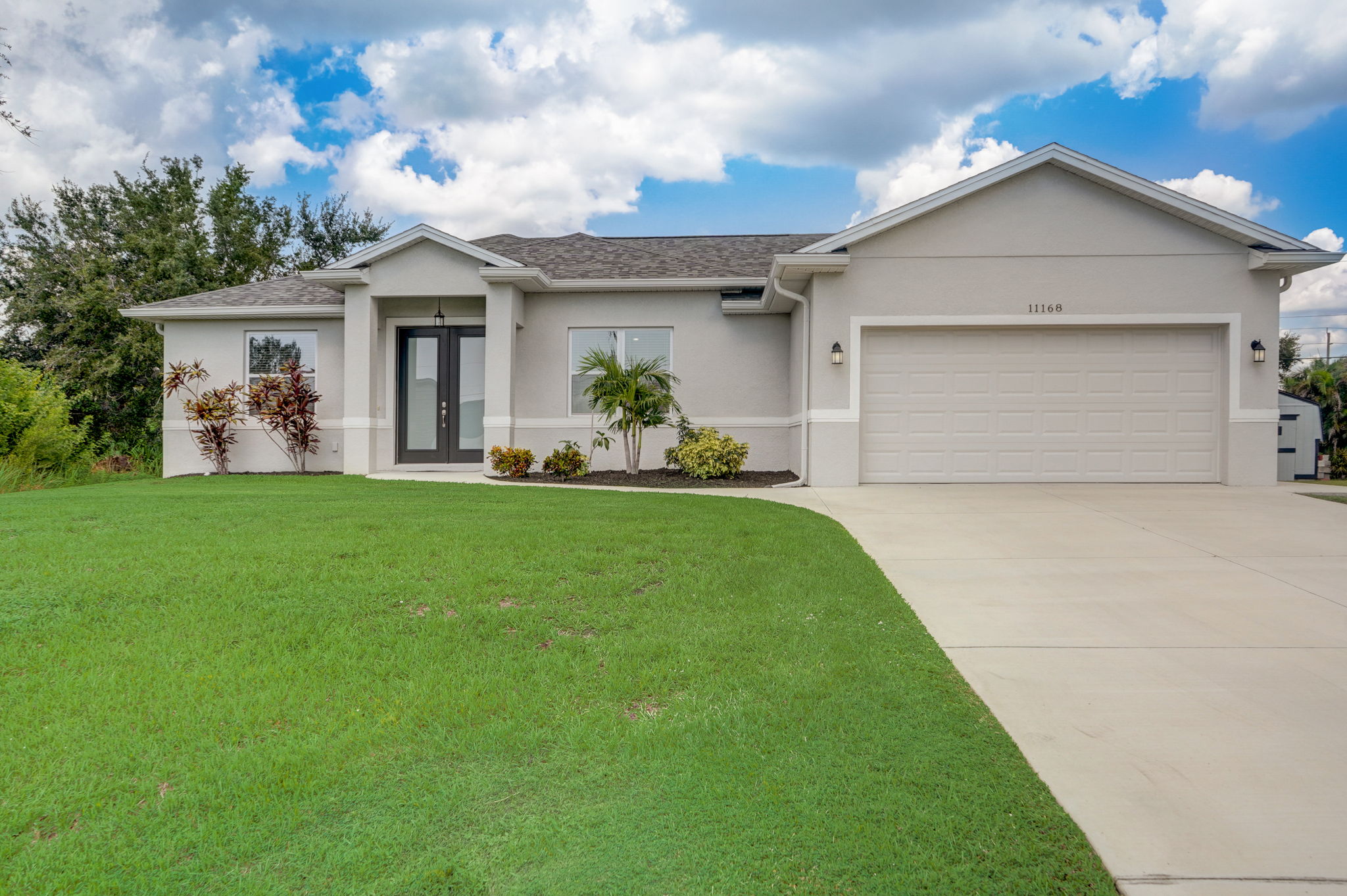 Alcott Ave-002
