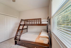 Alcott Ave-020