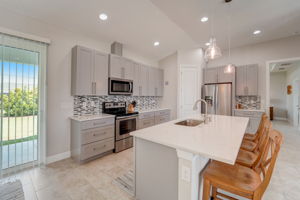 Alcott Ave-021