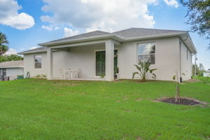 Alcott Ave-038