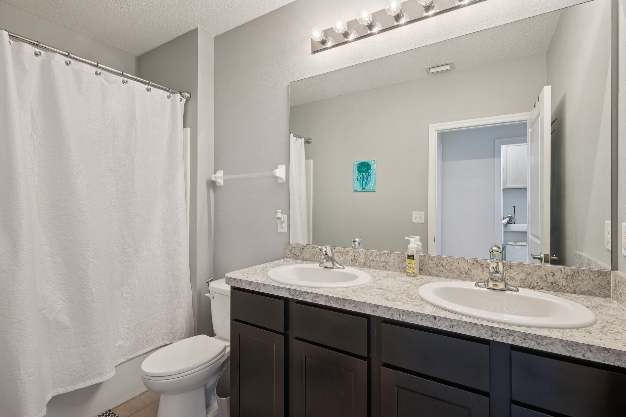 Leland Groves Dr-S2303-029.jpg