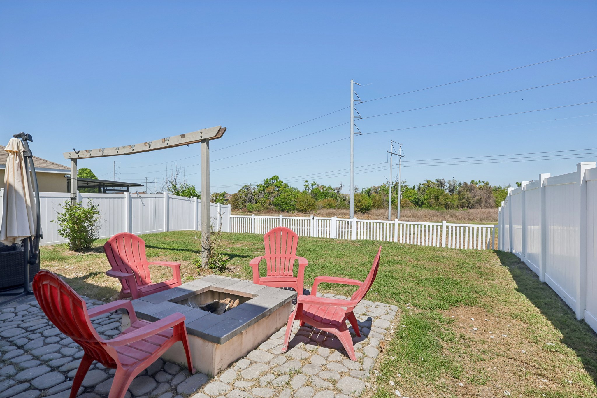 Leland Groves Dr-S2303-035.jpg