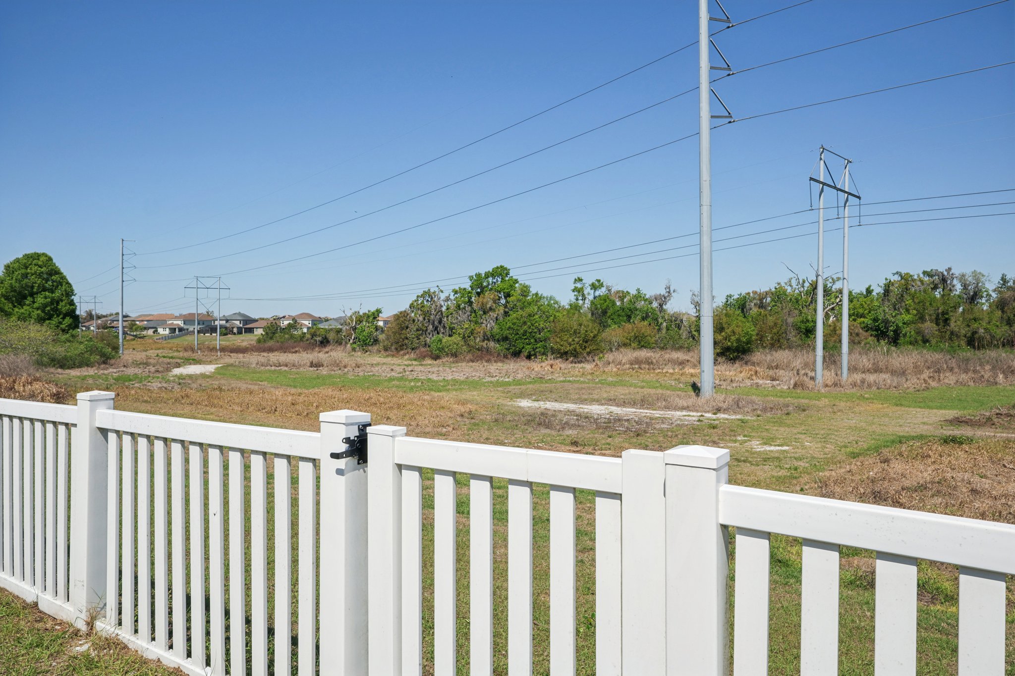 Leland Groves Dr-S2303-039.jpg