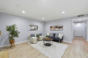 Easy Maintenance Laminate Floors Throughout