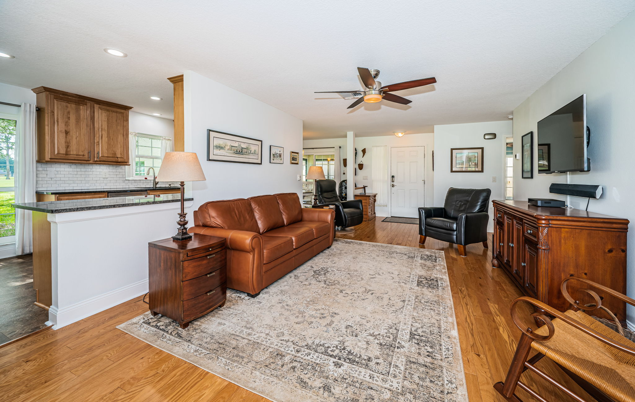Living Room9