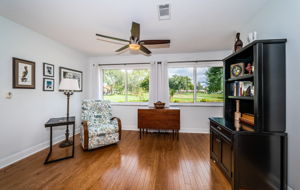 Living Room4