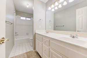  Photo 45