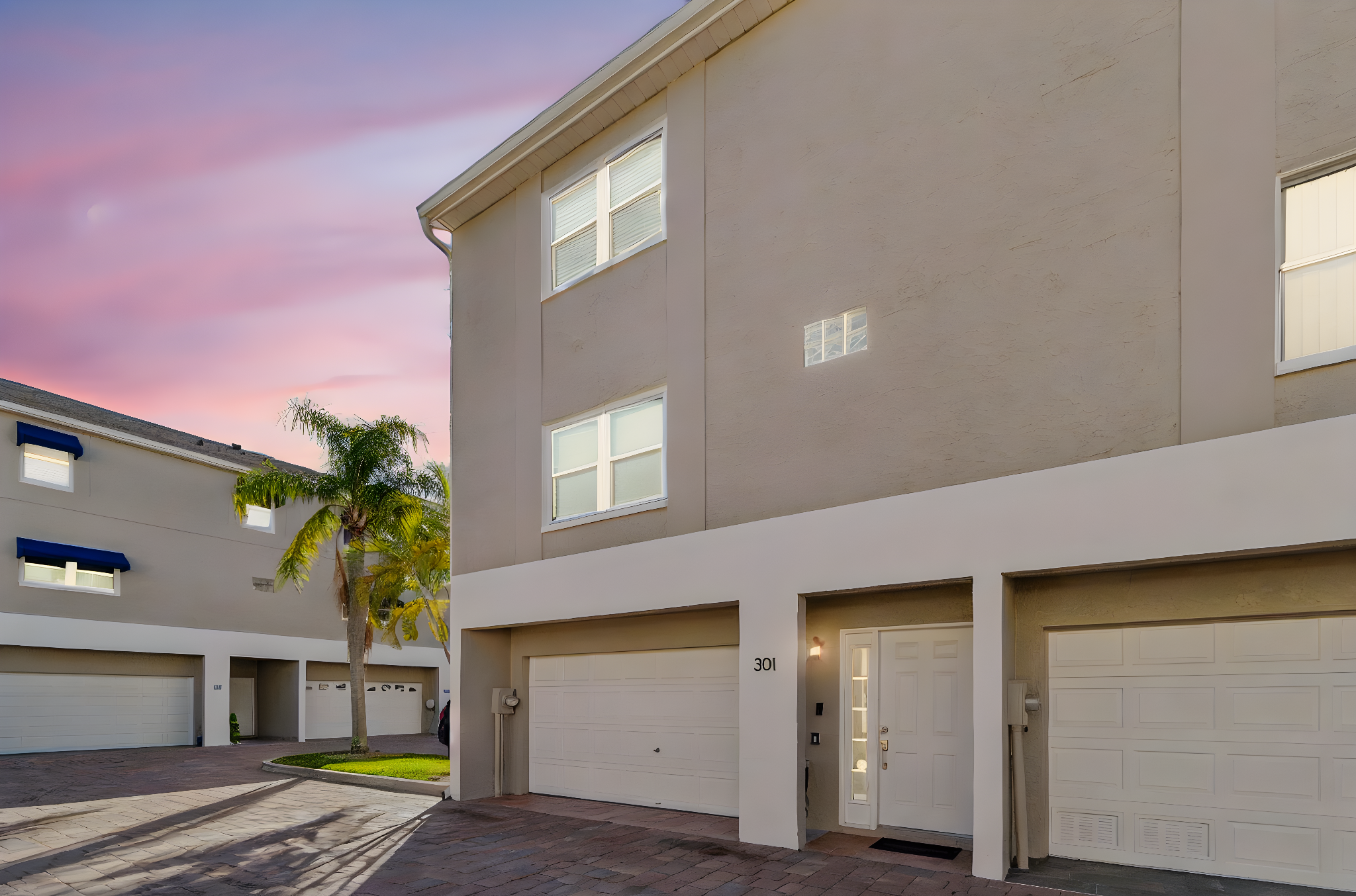 DSC_0367 day to dusk.jpeg