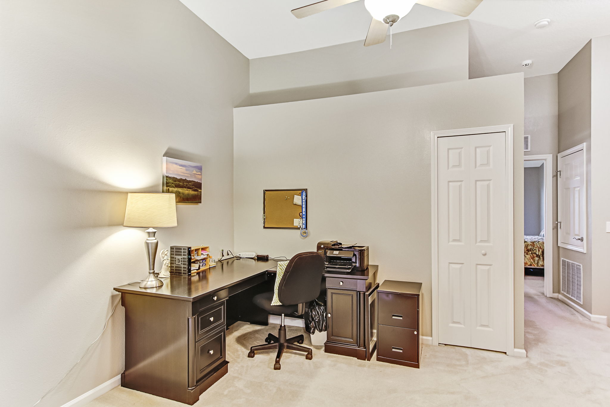 Bedroom/Office