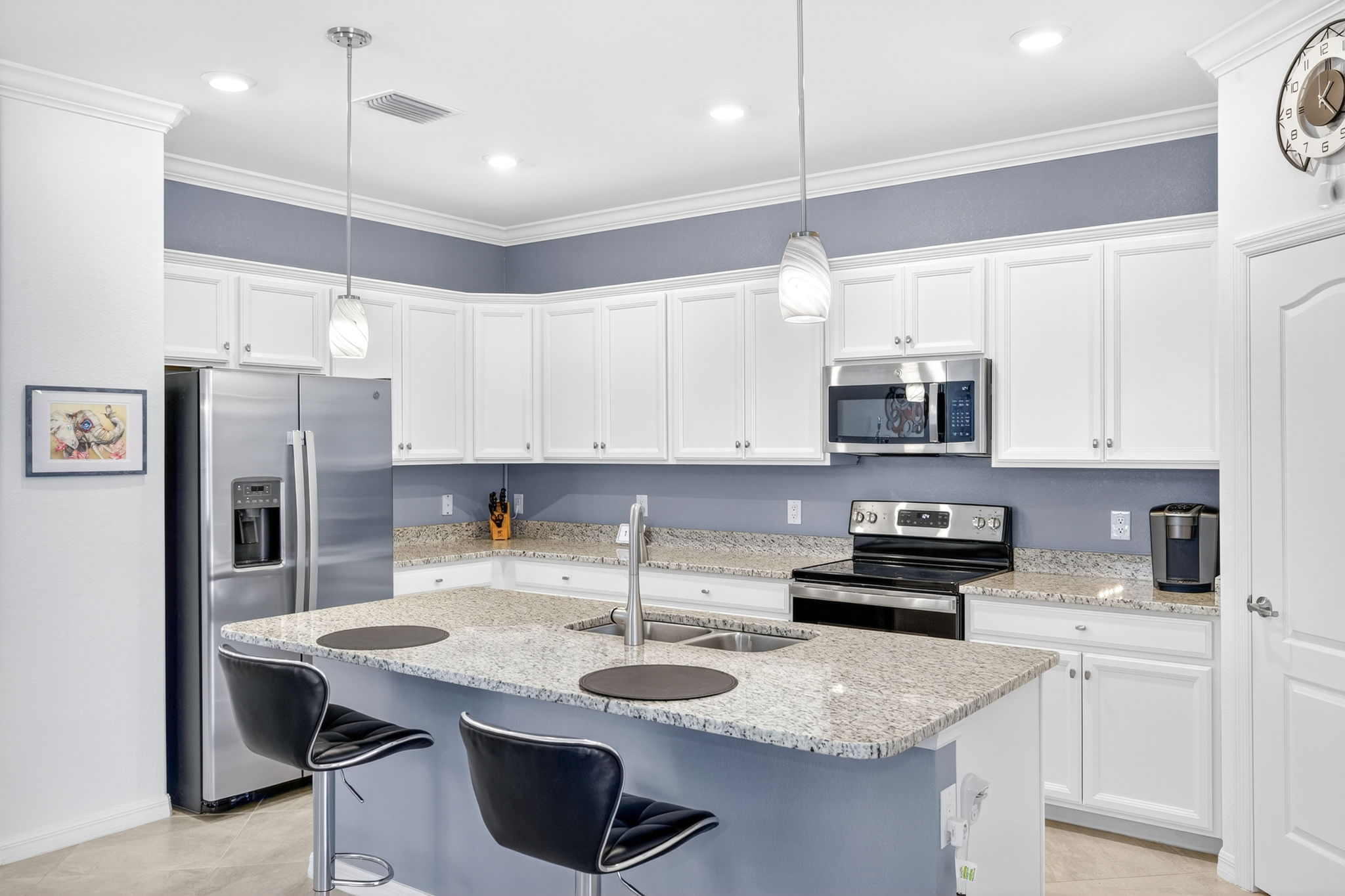 Breakfast Bar 3 of 3