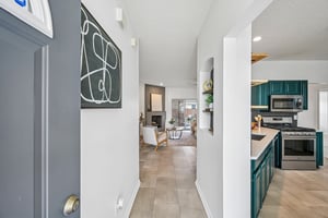 Lord Taylor Dr-S2205-010.jpg