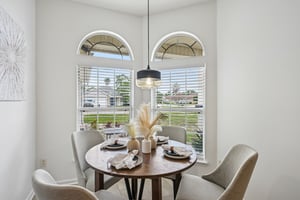 Lord Taylor Dr-S2205-016.jpg