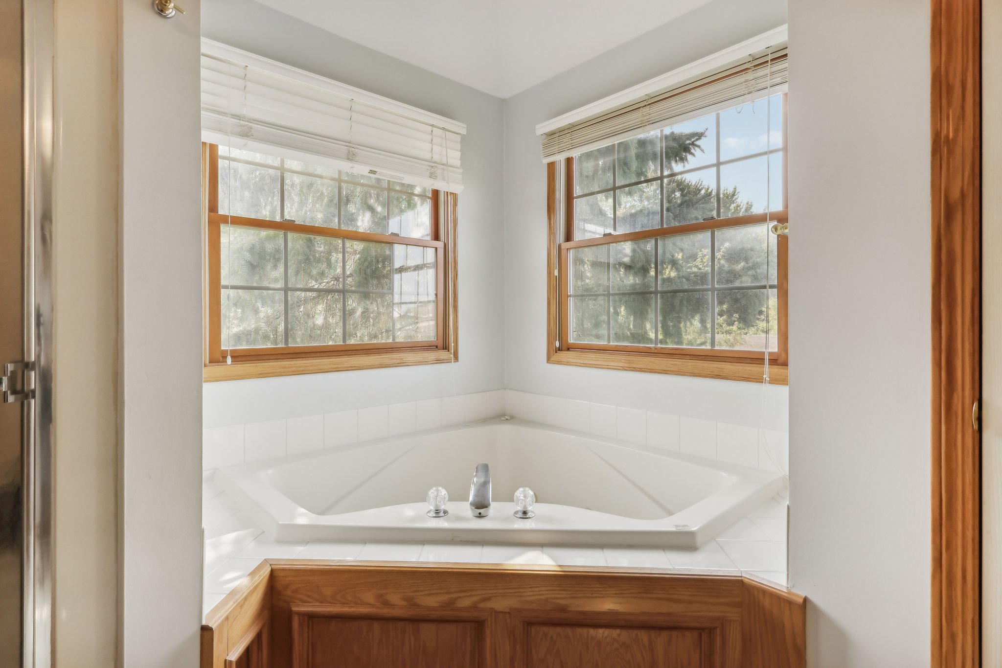Woodrun Dr-044.jpg
