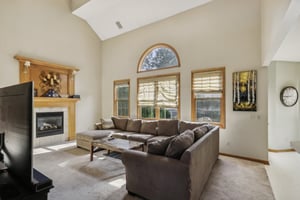 Woodrun Dr-006.jpg