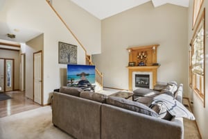 Woodrun Dr-009.jpg