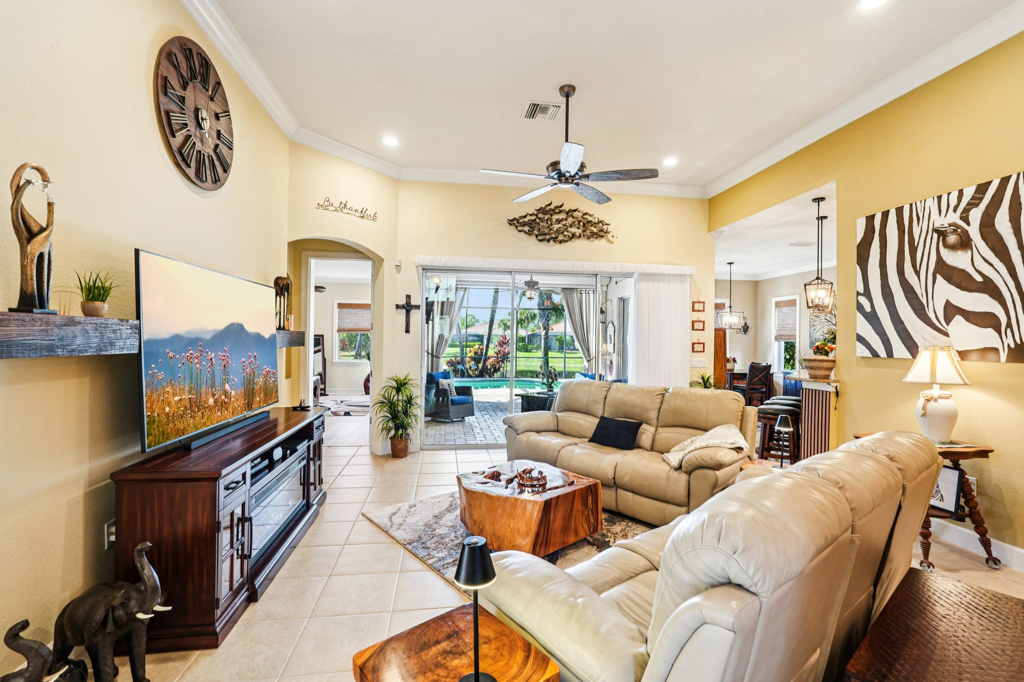 Laughton Cir-S2711-007.jpg